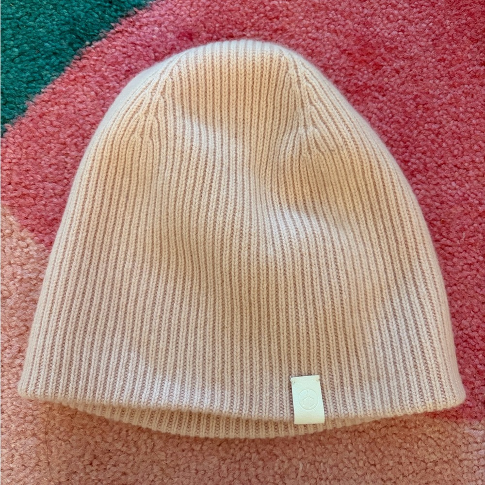 Moving Sale 🌟 rag & bone 100% Cashmere Beanie – Two-Tone Pink / Cream